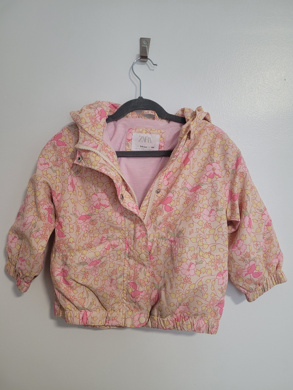 ZARA Pink & Yellow Floral Hooded Windbreaker Jacket Size 3T Toddler Girl